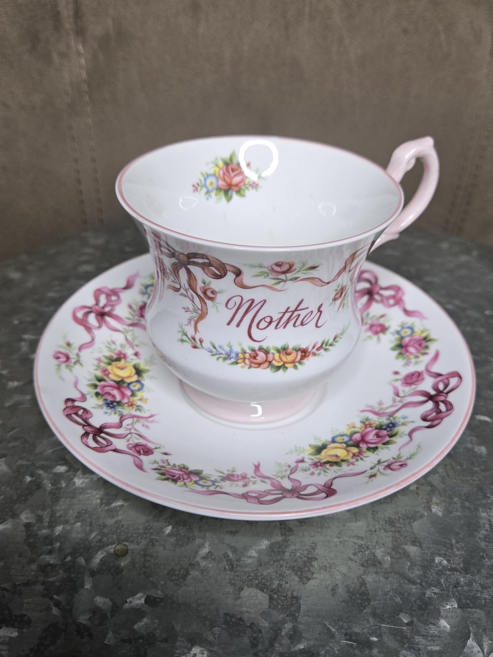 Vintage Queen’s Fine Bone China Mother Teacup & Saucer Pink Floral Bows England